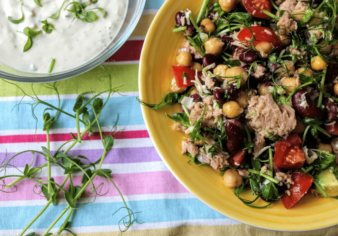 tonhal-csicseriborsó saláta